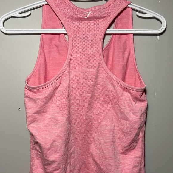 Gym shark tank - Picture 2 of 2